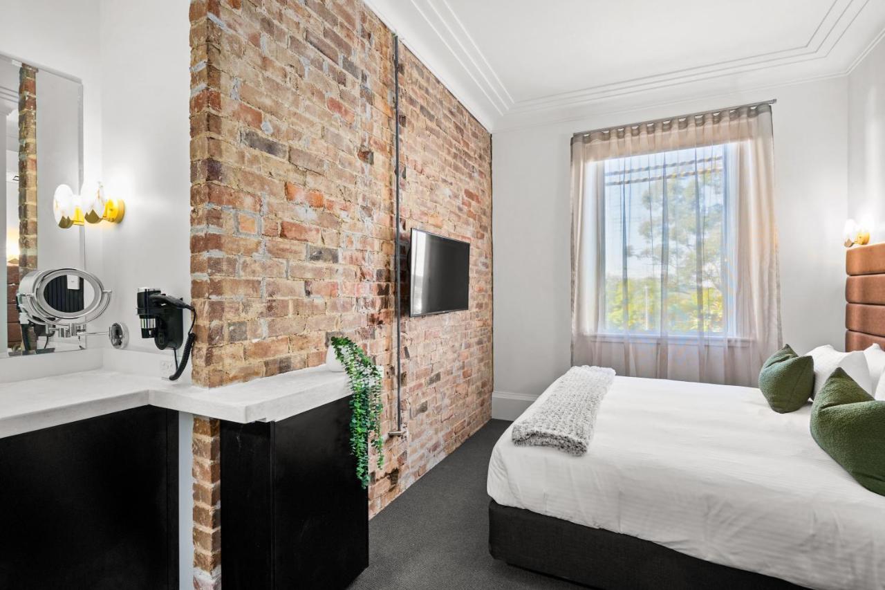 Grand Hotel And Studios Wyong Dış mekan fotoğraf