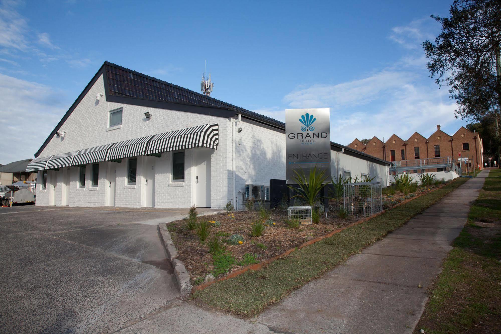 Grand Hotel And Studios Wyong Dış mekan fotoğraf
